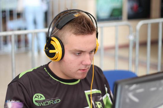 【前瞻】2025LPL春季赛 TT vs RA，好状态不在的TT想赢几乎不可能