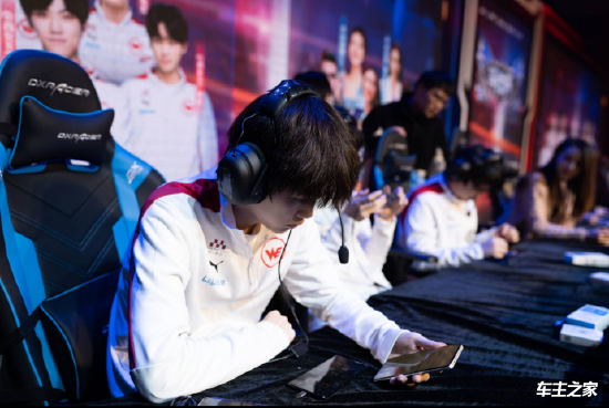 DOTA2即将迎来10周年，V社官方博文展望未来计划