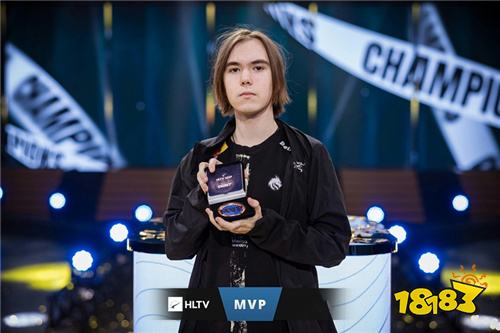 Doinb斩获LPL第四&第五周最佳选手！最佳新秀UP打野Junhao